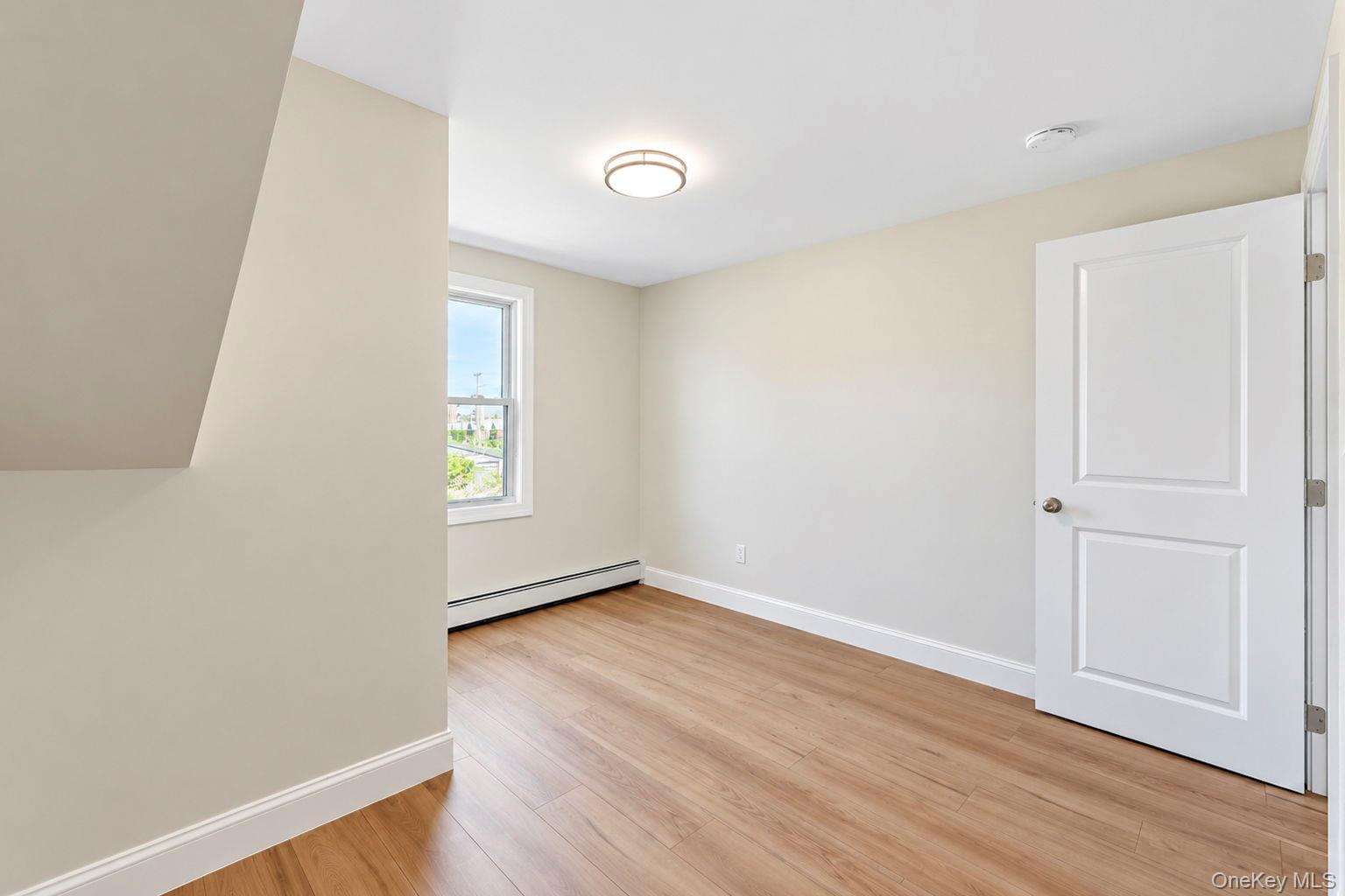 8 Burchell Boulevard Property Photo 32