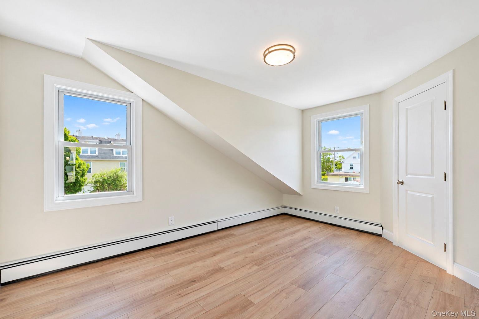 8 Burchell Boulevard Property Photo 35