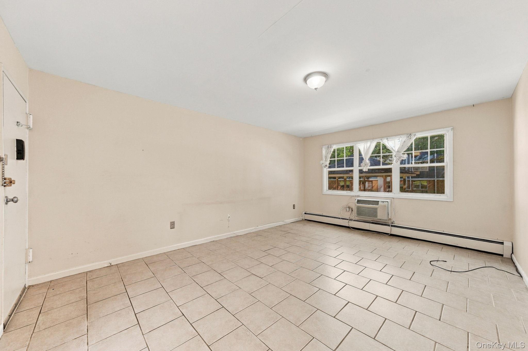 2301 Barclay Manor 23a Property Photo 7