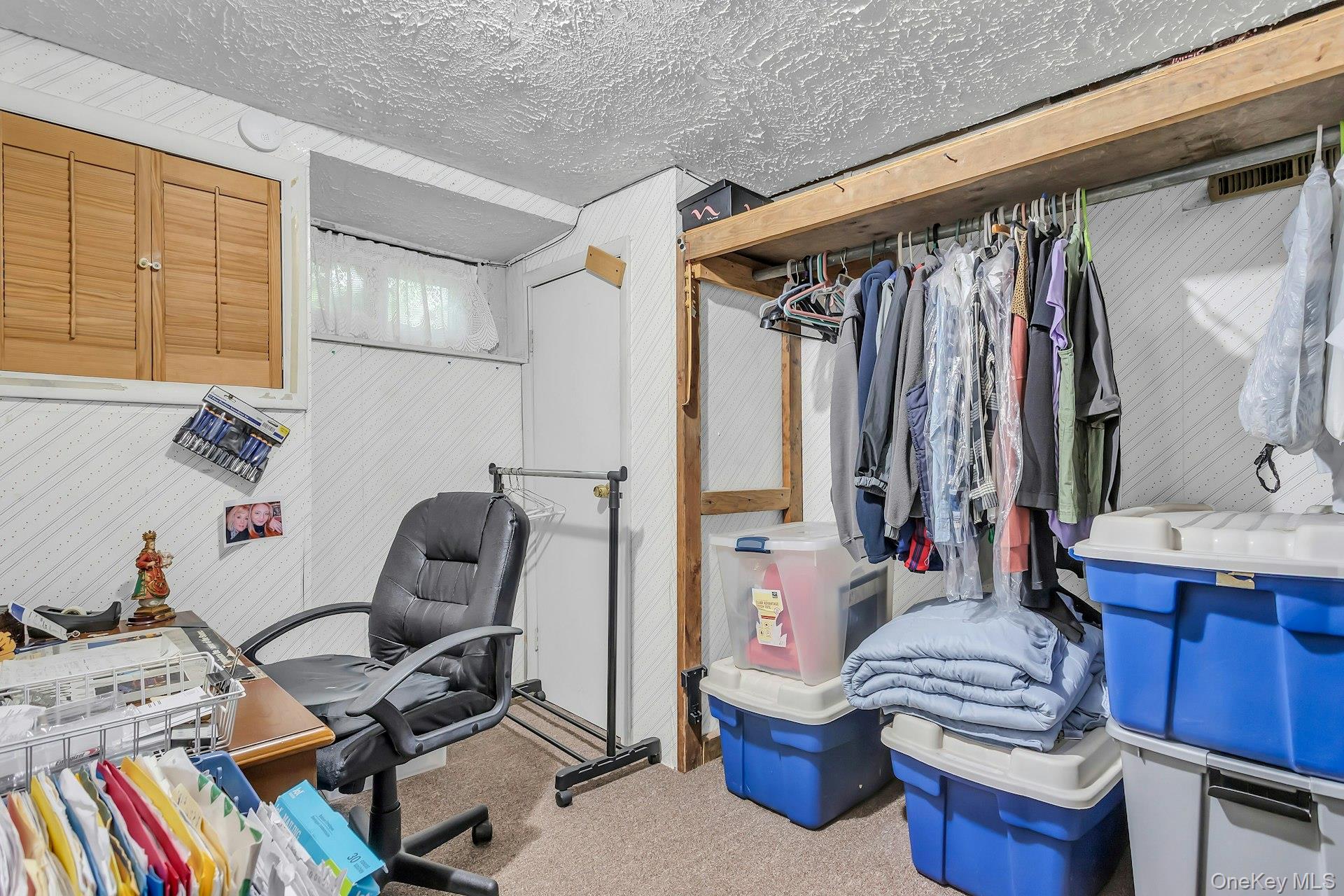 996 Merillon Avenue Property Photo 12