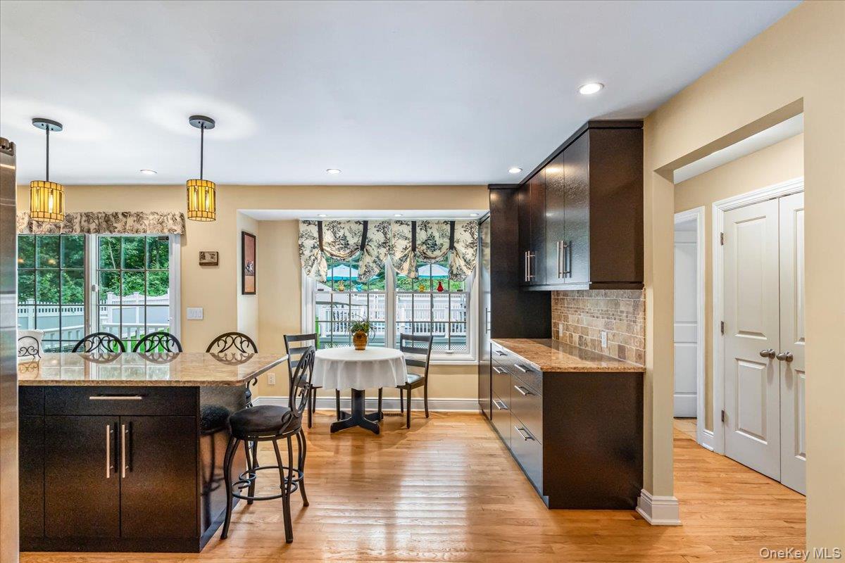 53 State Place Property Photo 7
