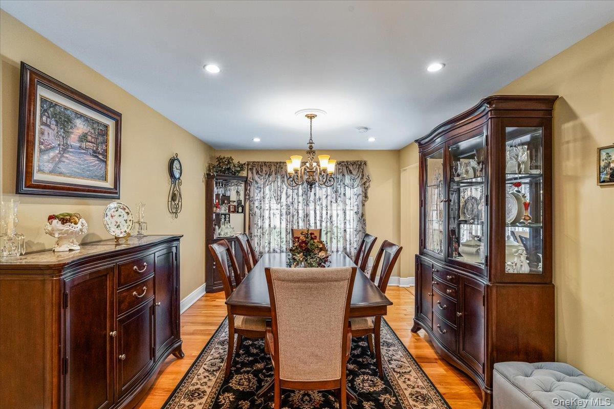 53 State Place Property Photo 9