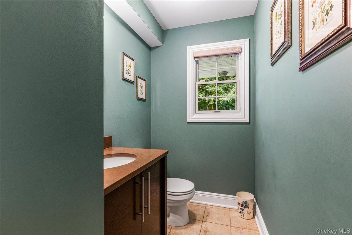 53 State Place Property Photo 10
