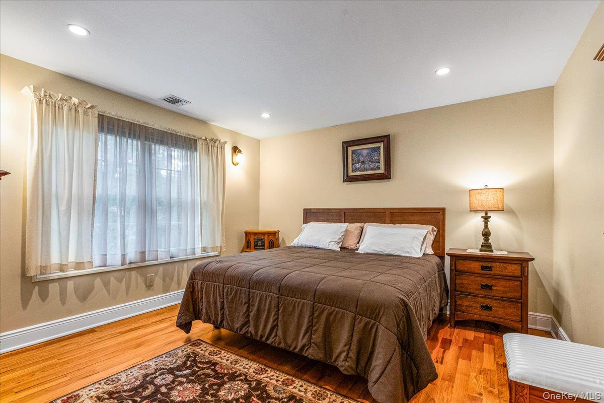 53 State Place Property Photo 19