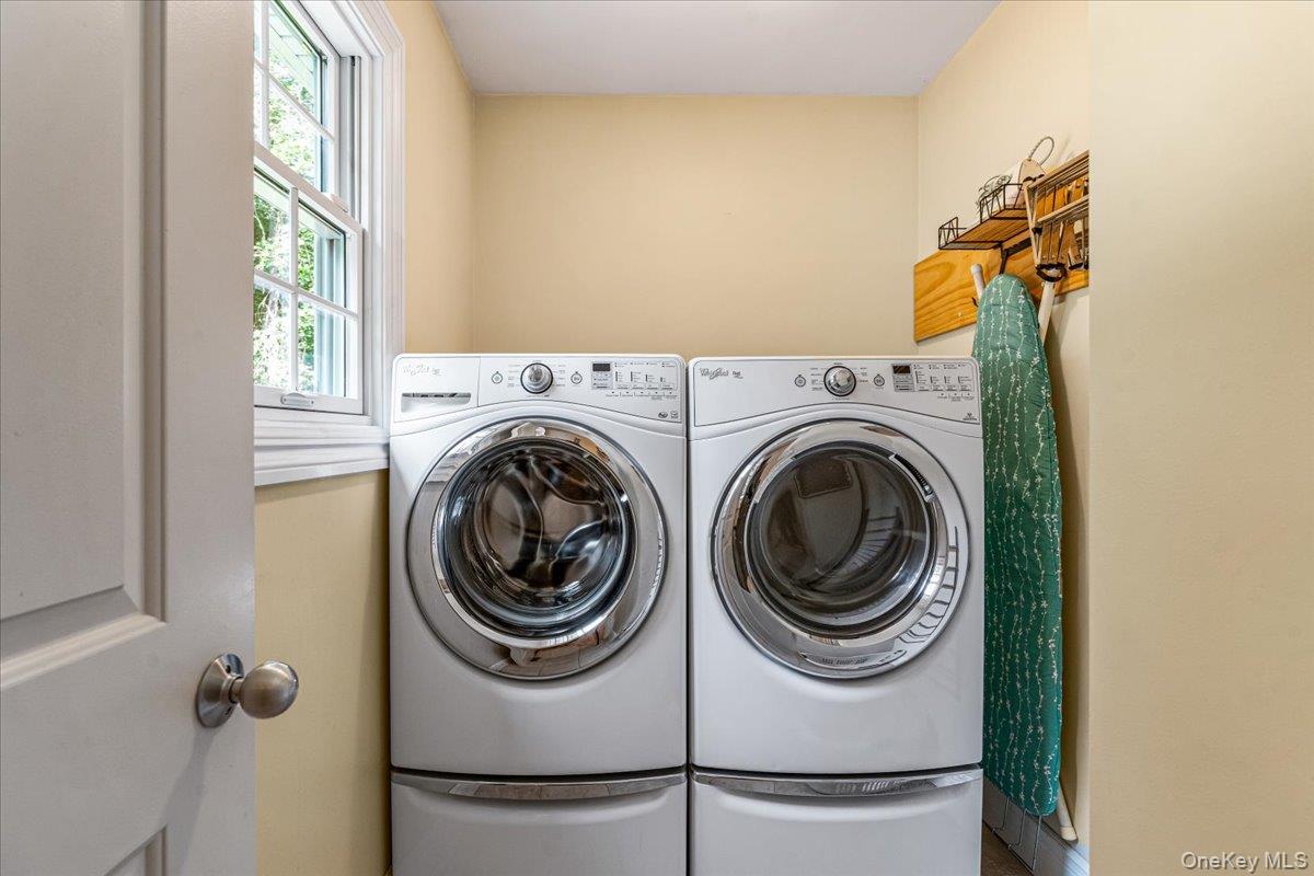 53 State Place Property Photo 21
