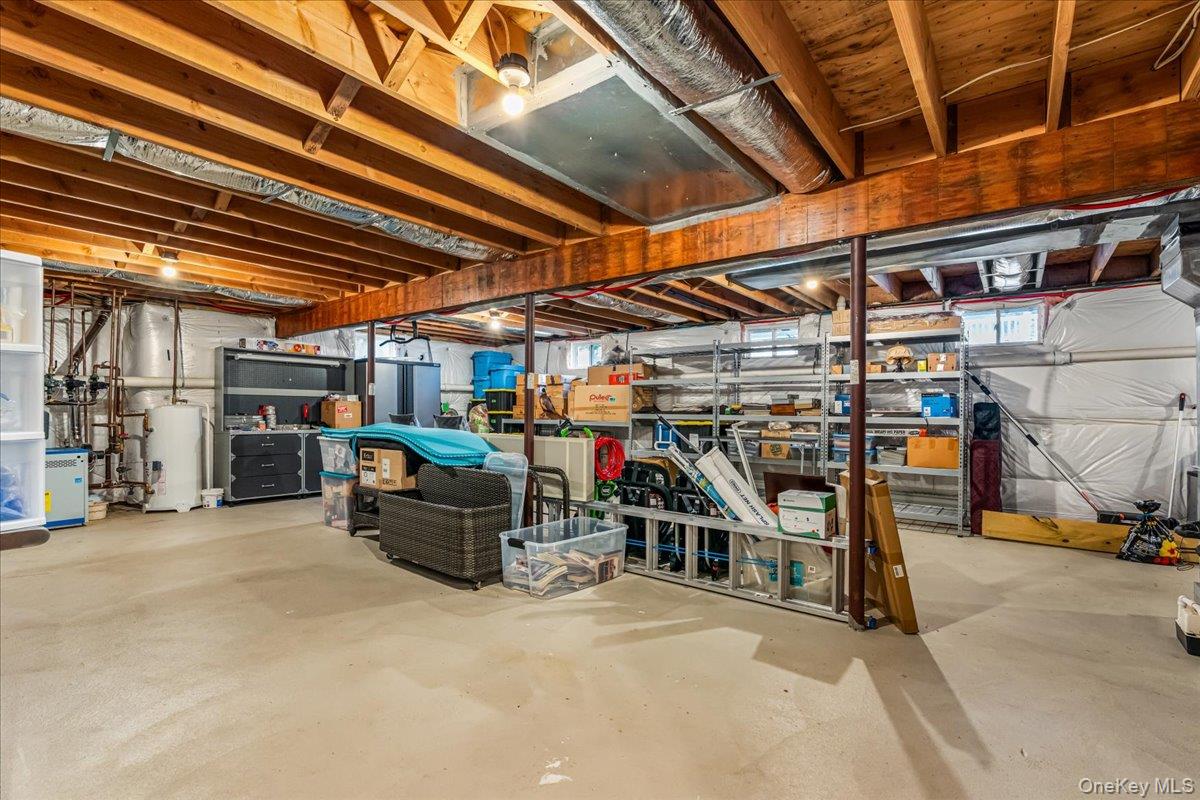 53 State Place Property Photo 22