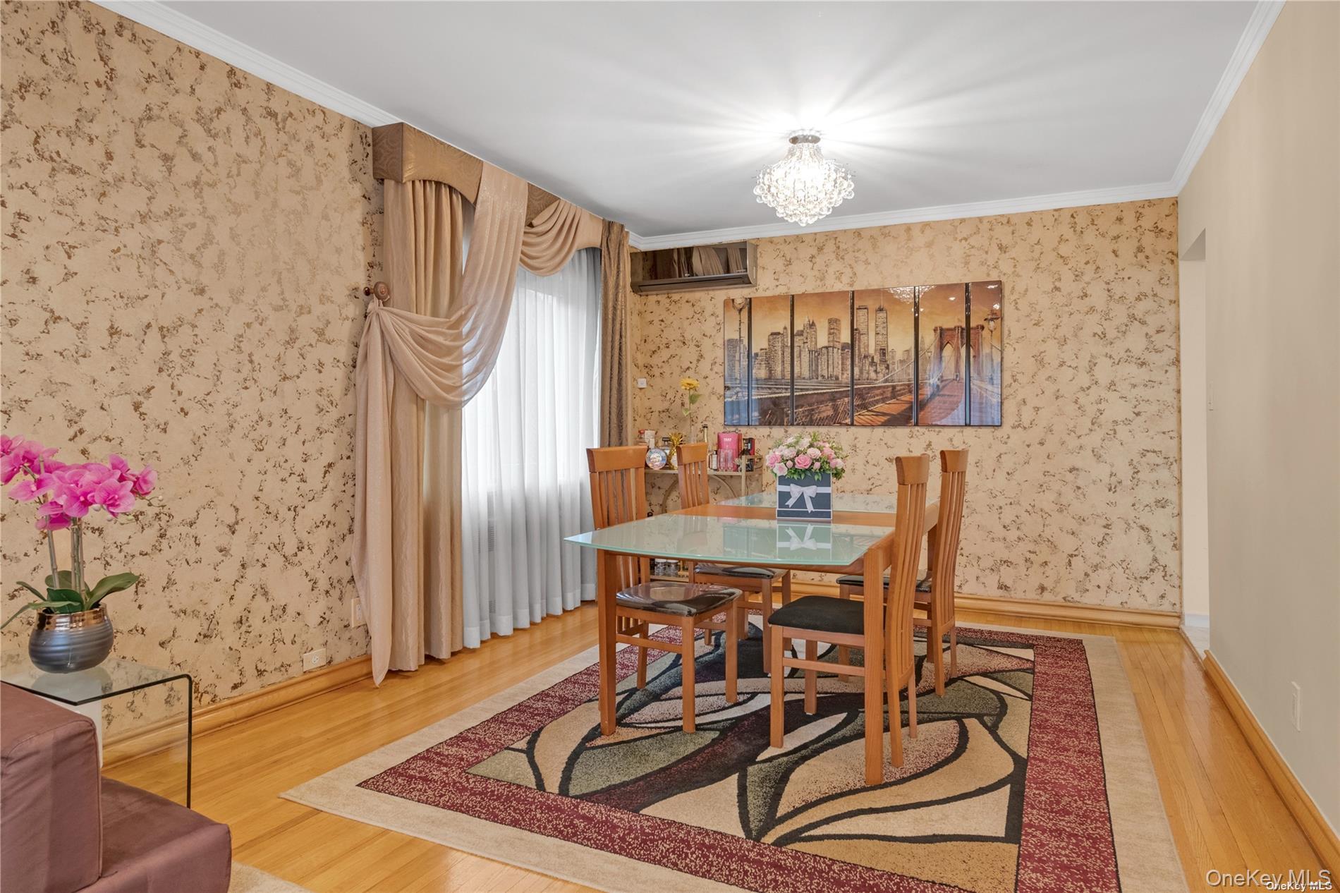 65-24 Ellwell Crescent Property Photo 8
