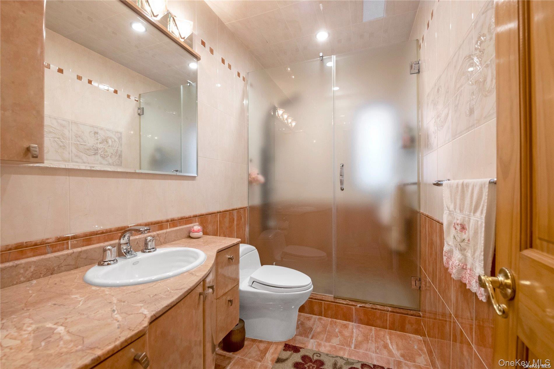 65-24 Ellwell Crescent Property Photo 15