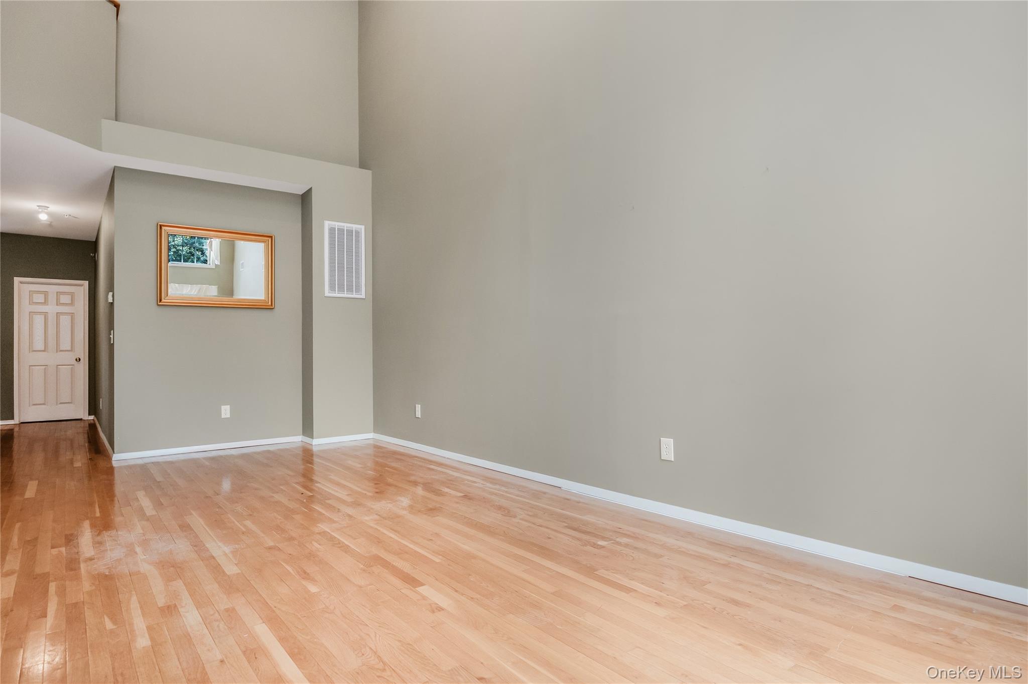 218 Kettles Lane Property Photo 6