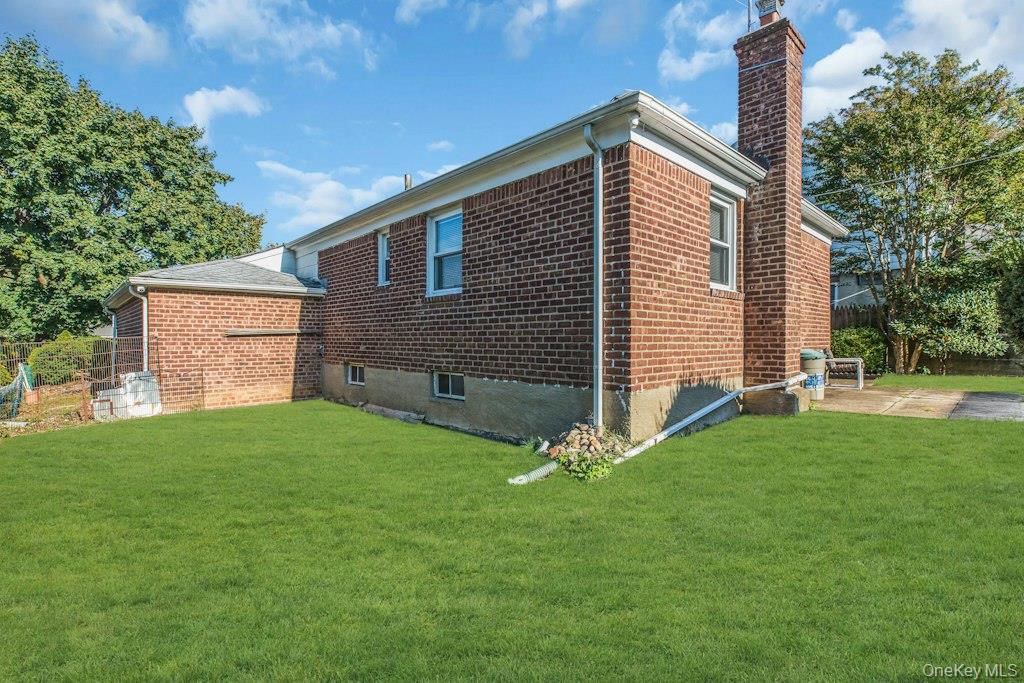 5310 Overbrook Street Property Photo 22
