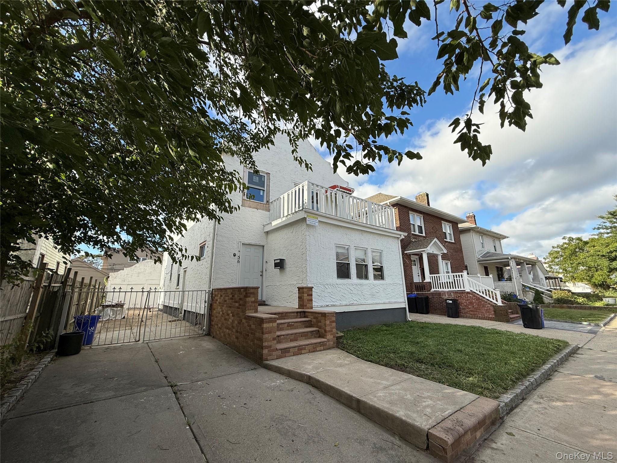 36 E Fulton Street Property Photo 1