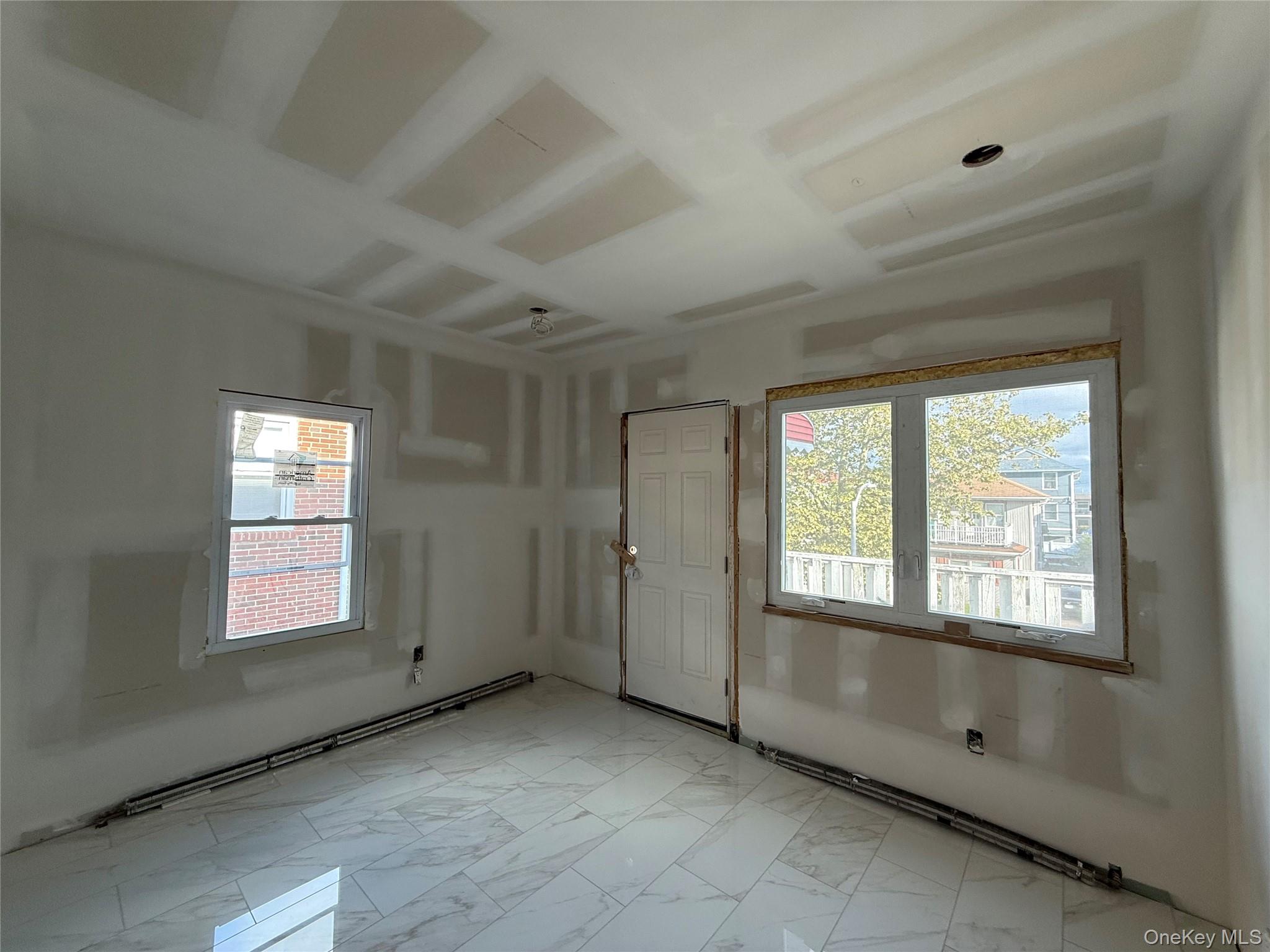 36 E Fulton Street Property Photo 8