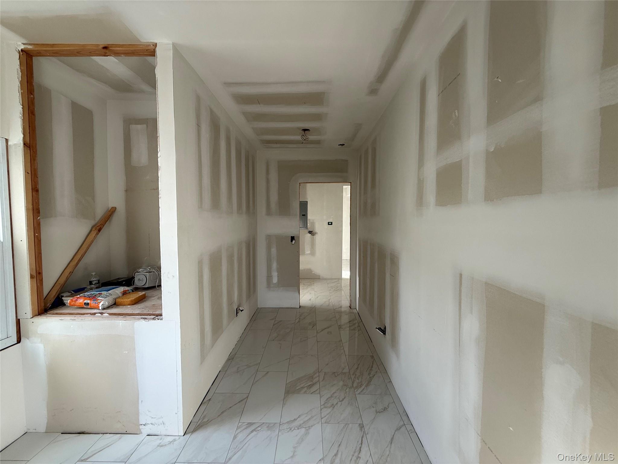36 E Fulton Street Property Photo 11
