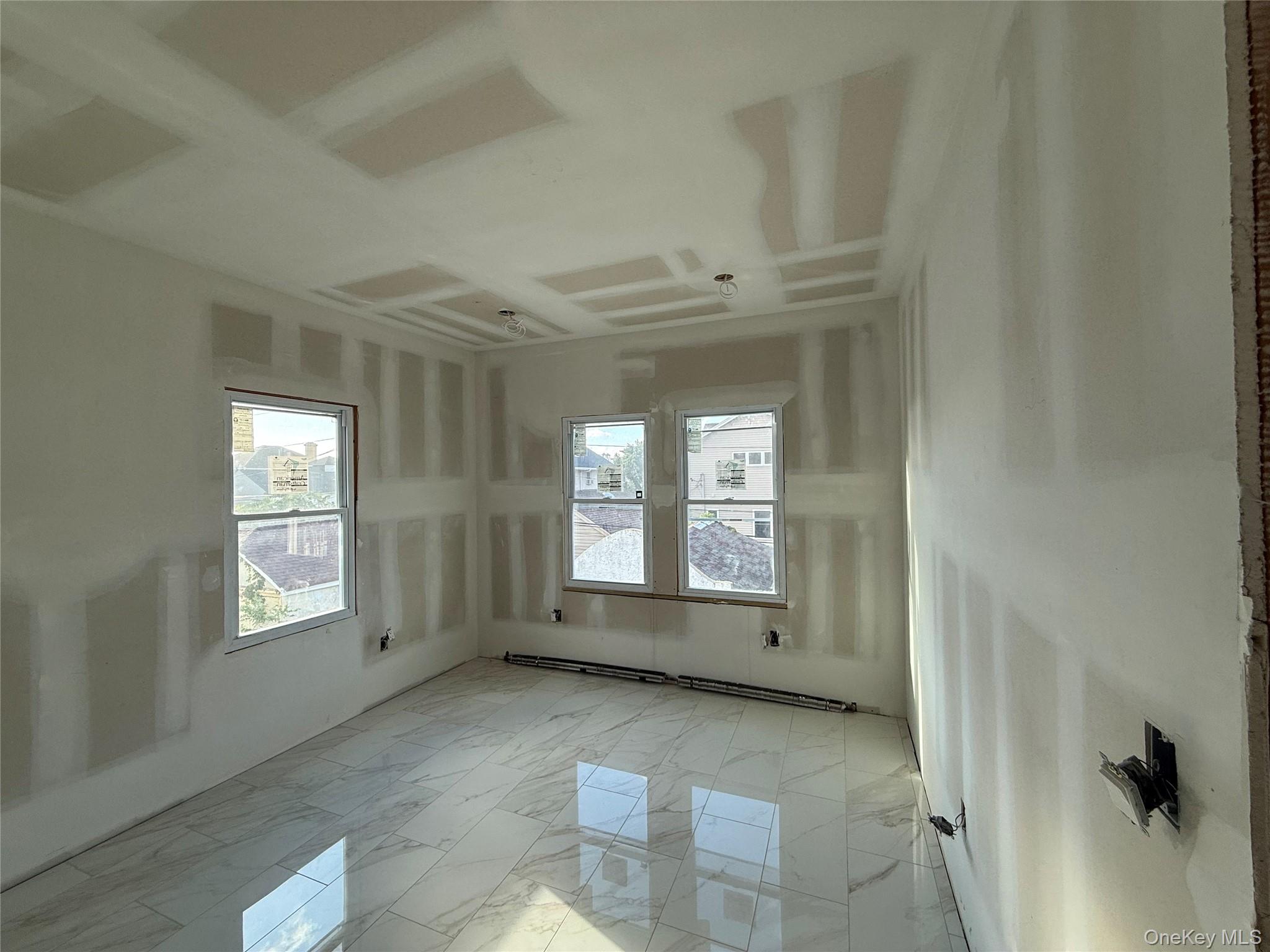 36 E Fulton Street Property Photo 12