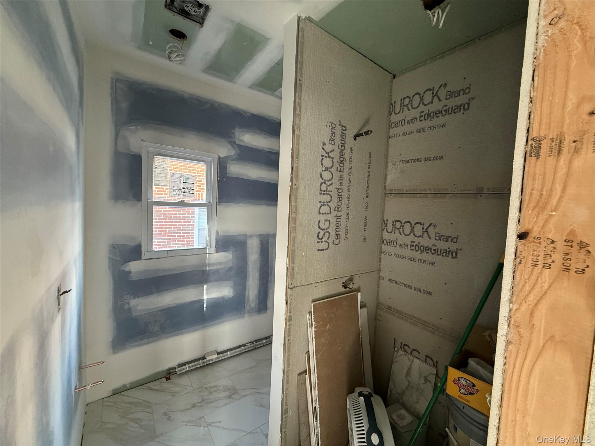 36 E Fulton Street Property Photo 14