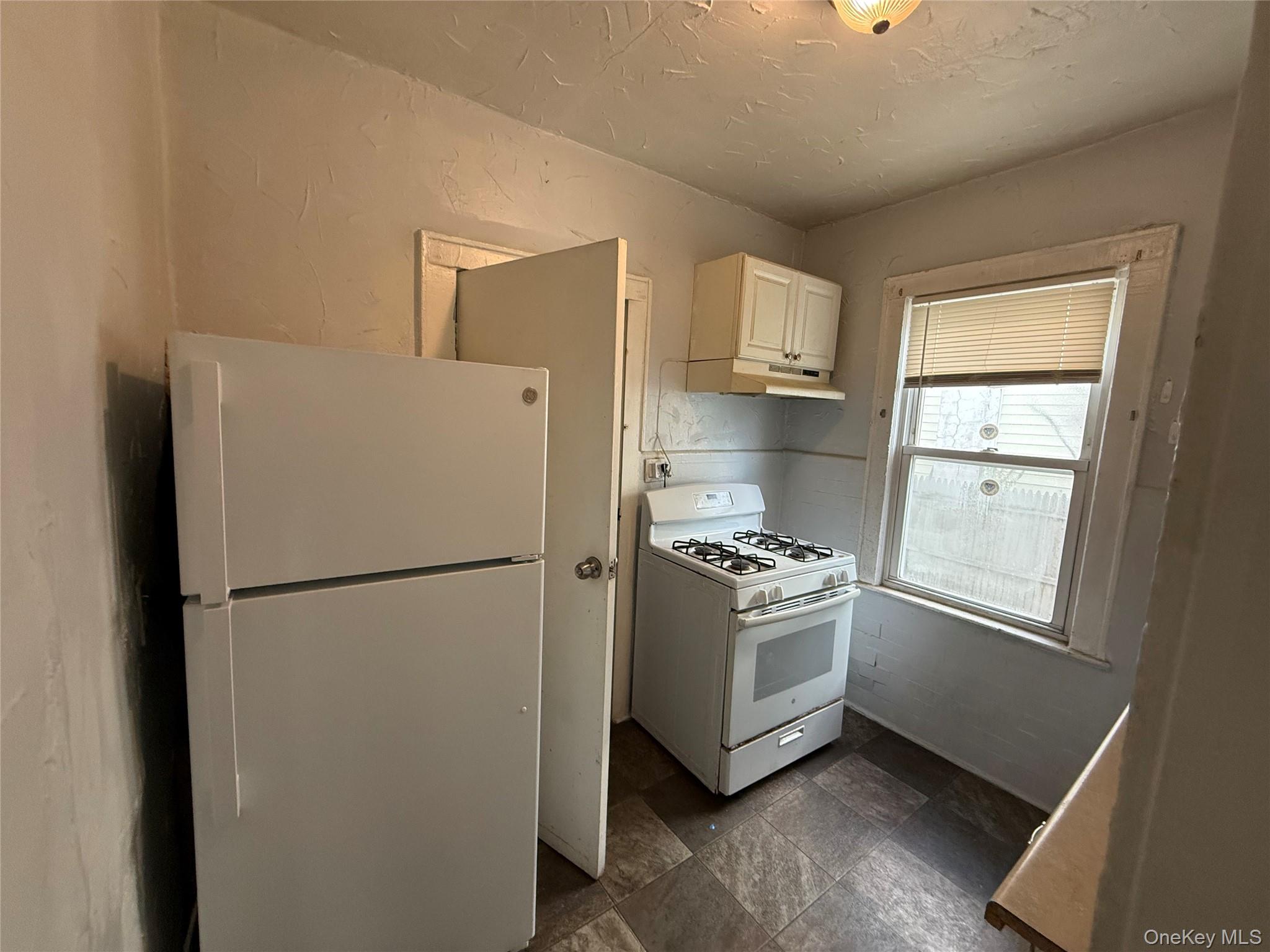 36 E Fulton Street Property Photo 17