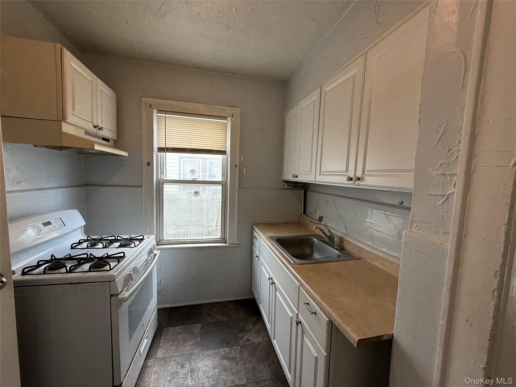 36 E Fulton Street Property Photo 19