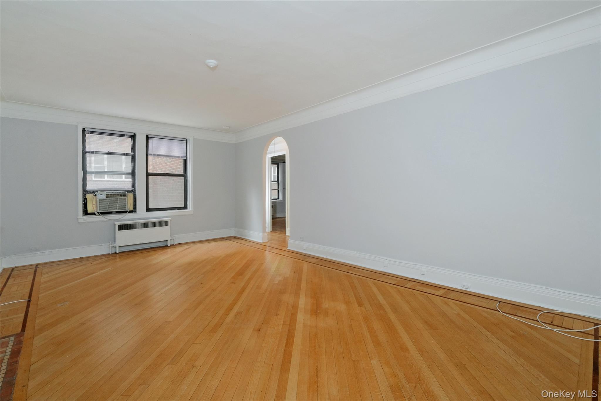 1 Broad Parkway 4l Property Photo 6