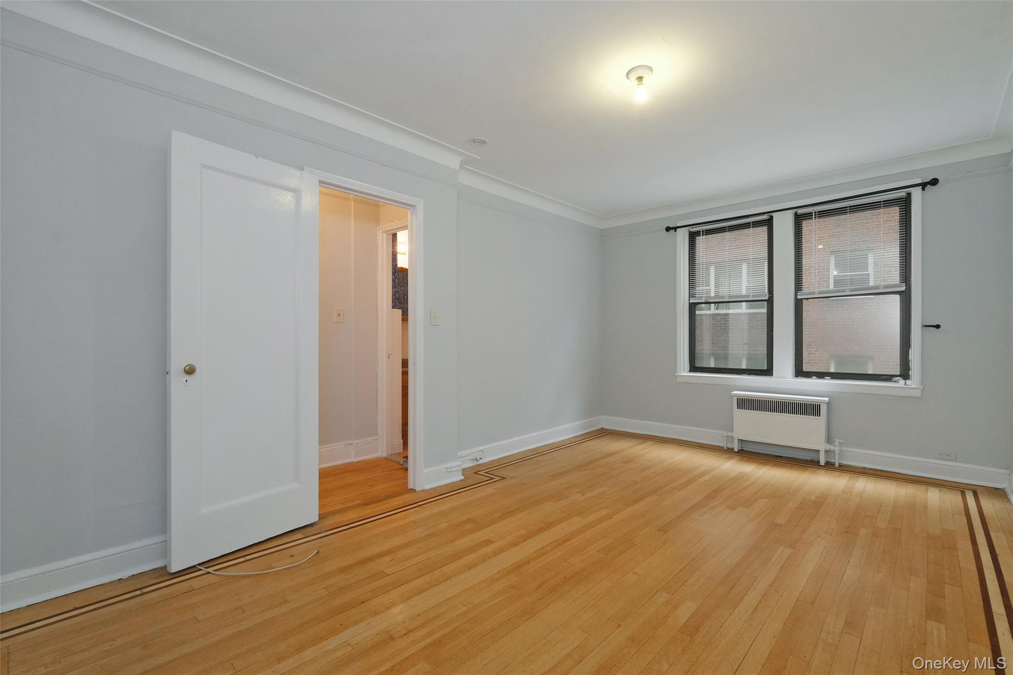 1 Broad Parkway 4l Property Photo 21