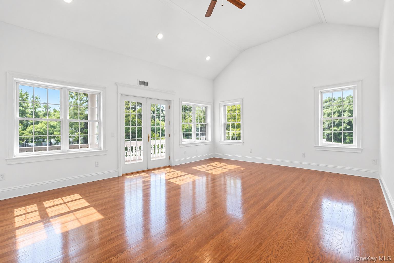 65 Threepence Drive Property Photo 26