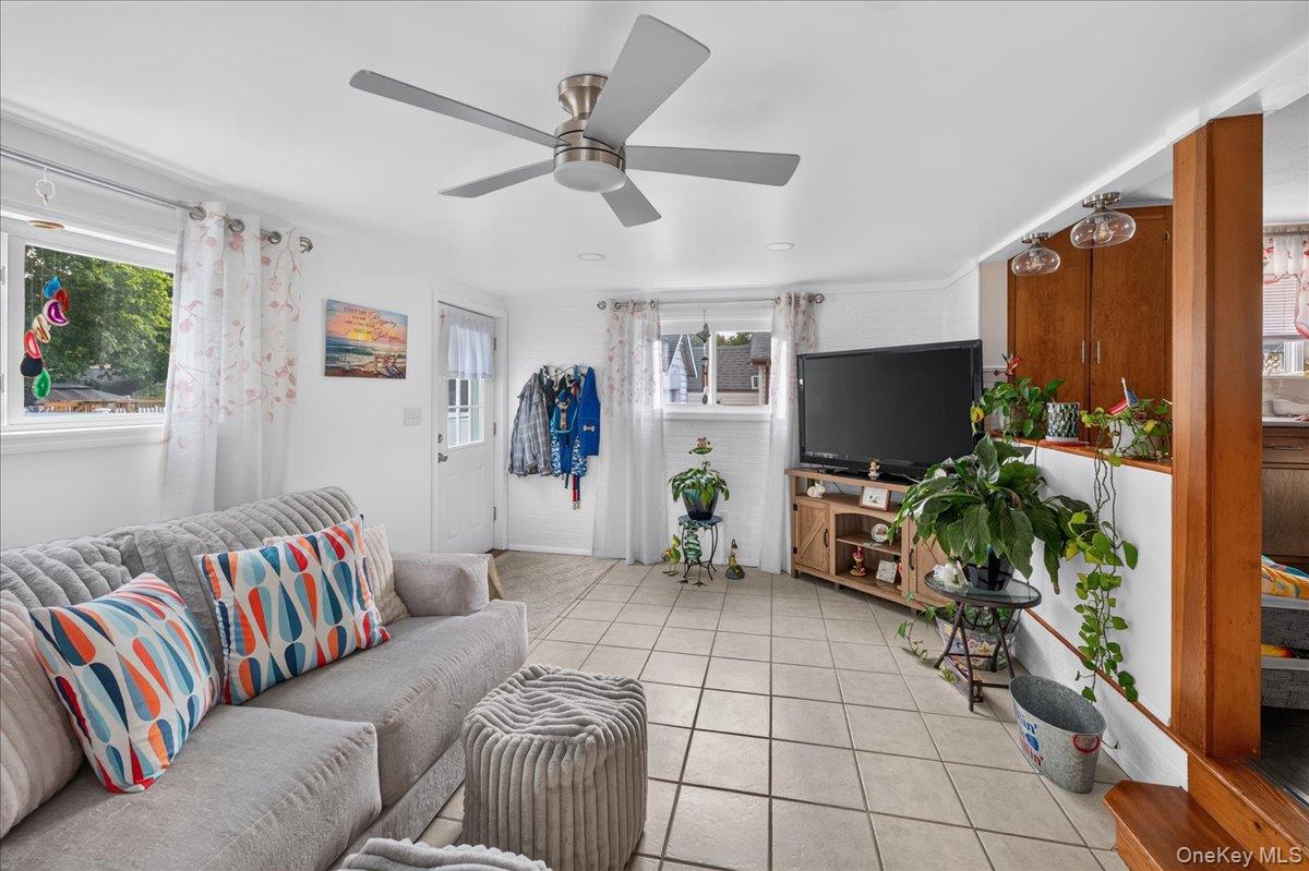 48 Silver Street Property Photo 10