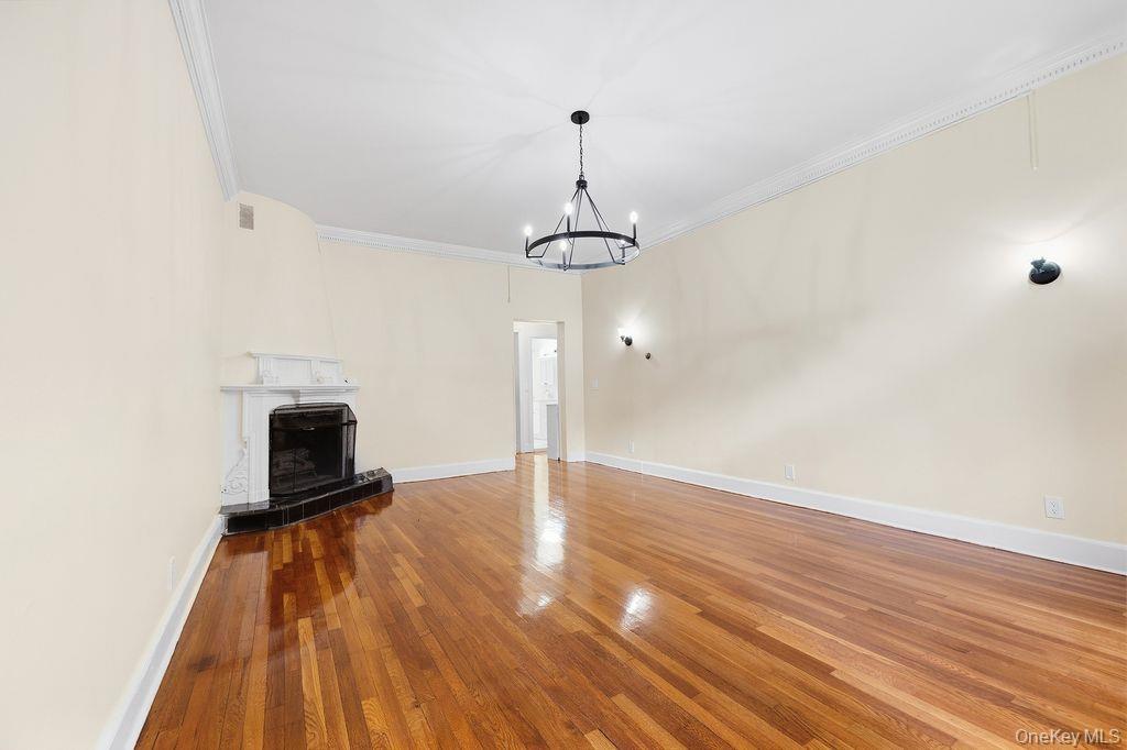 111 N Broadway C Property Photo 6