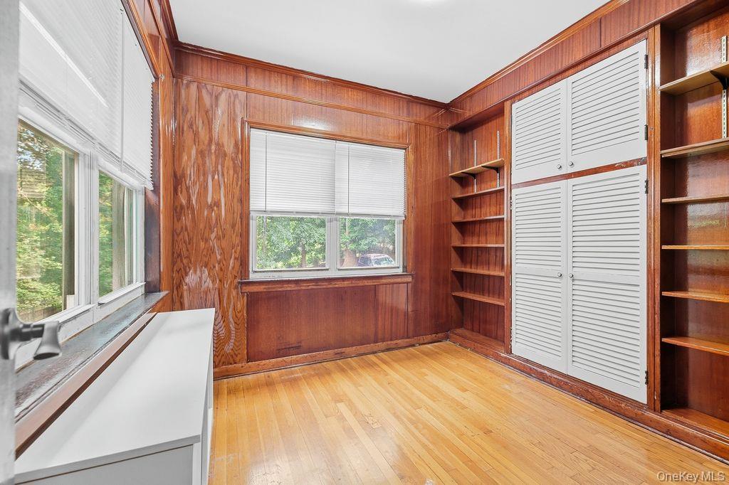 111 N Broadway C Property Photo 17