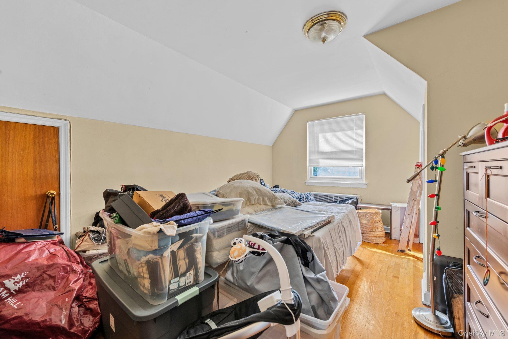 2839 Zulette Avenue Property Photo 7