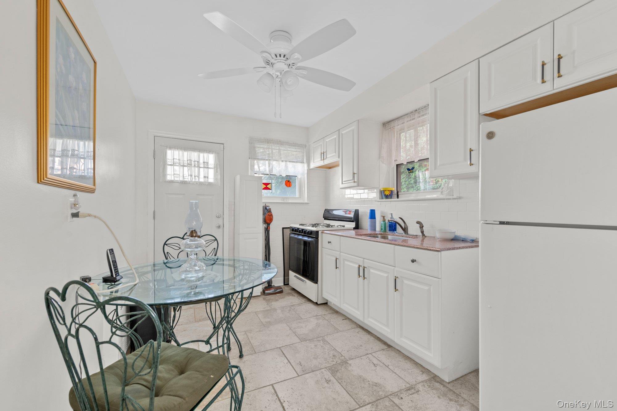 2839 Zulette Avenue Property Photo 10