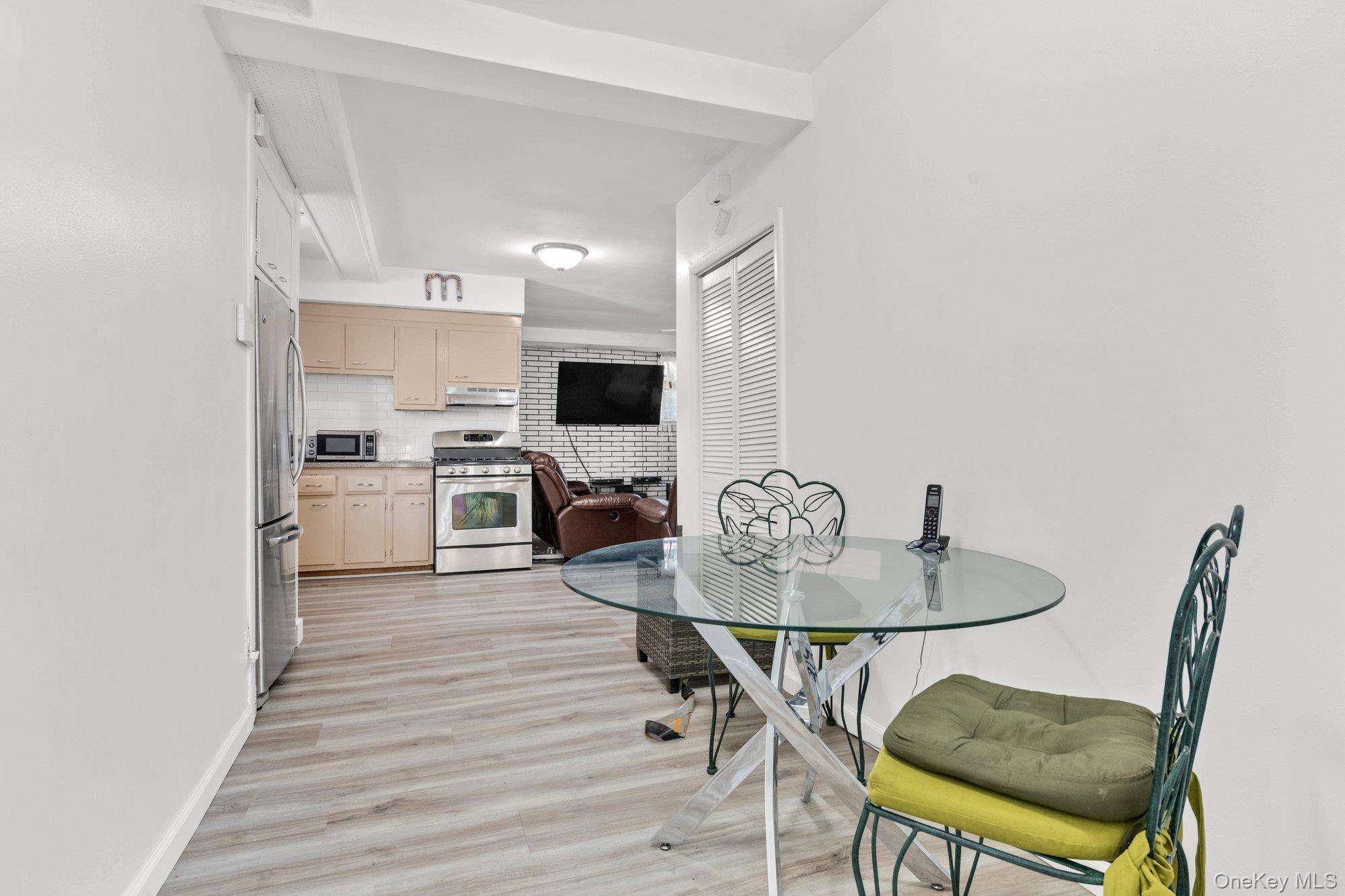 2839 Zulette Avenue Property Photo 12