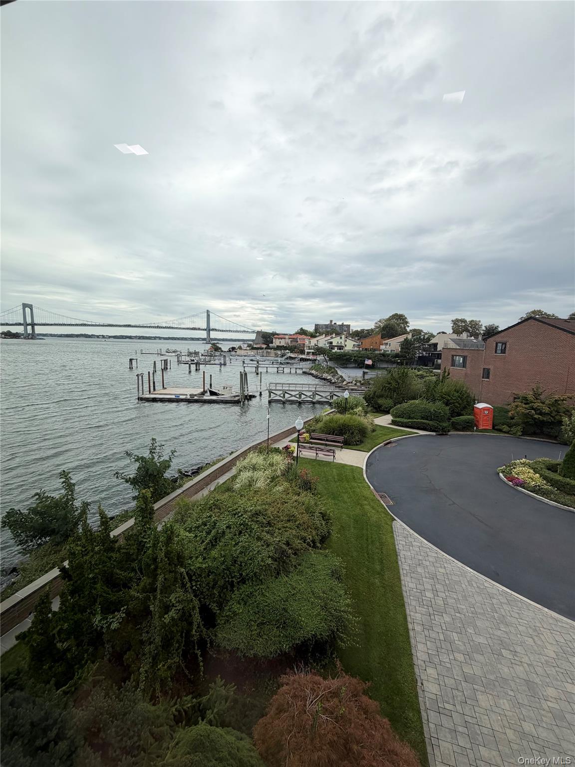 15419 Riverside Drive 24b Property Photo 24