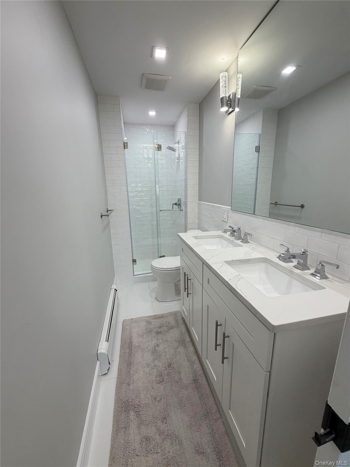 15419 Riverside Drive 24b Property Photo 28