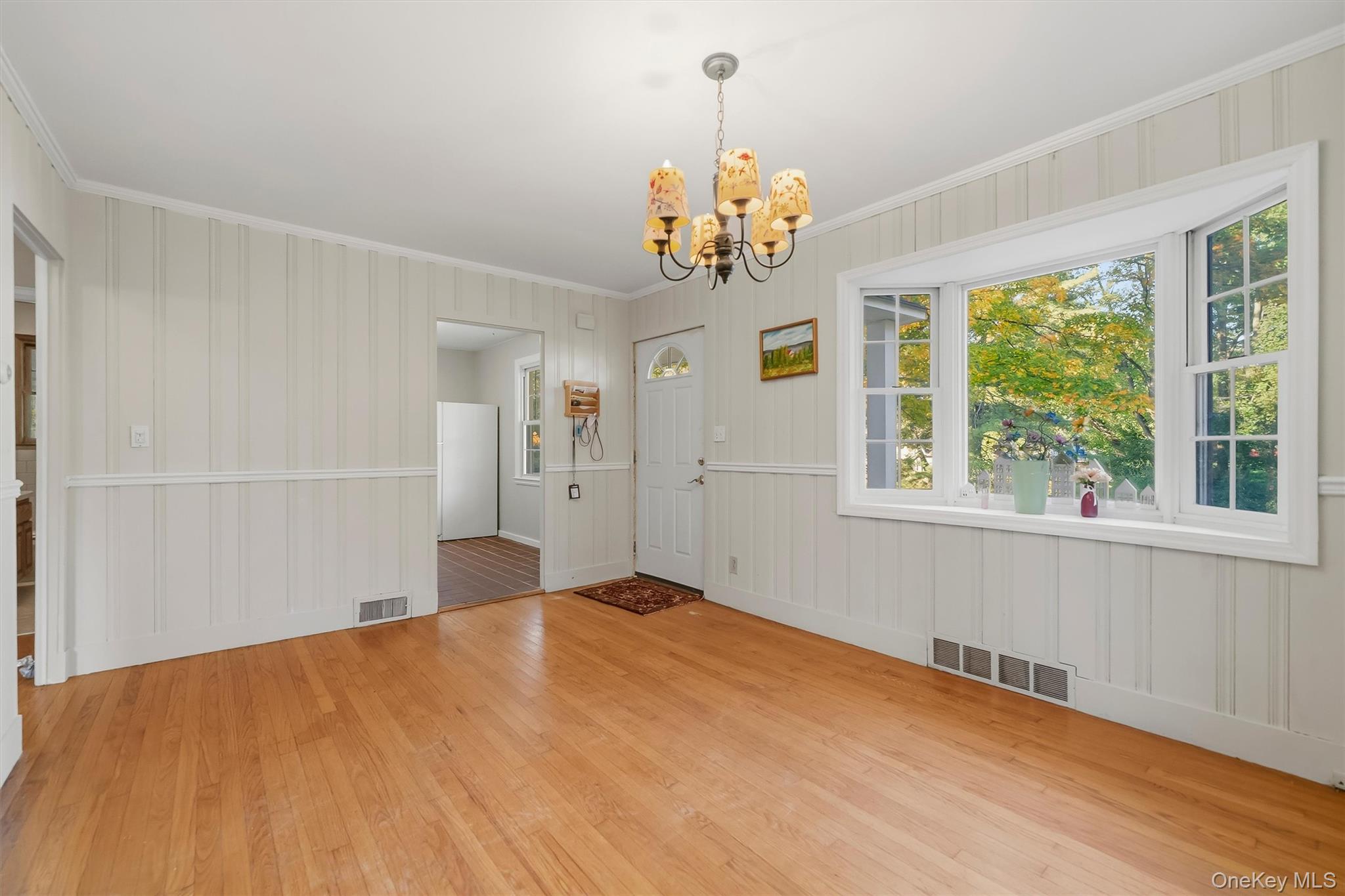 514 Round Lake Park Road Property Photo 6