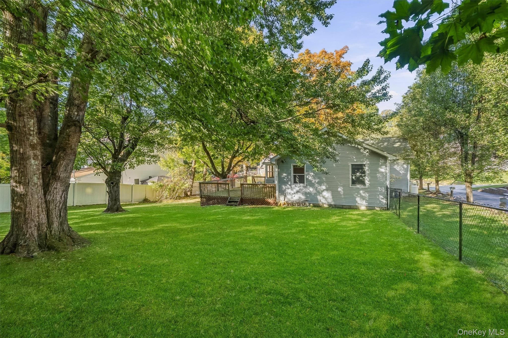 514 Round Lake Park Road Property Photo 23