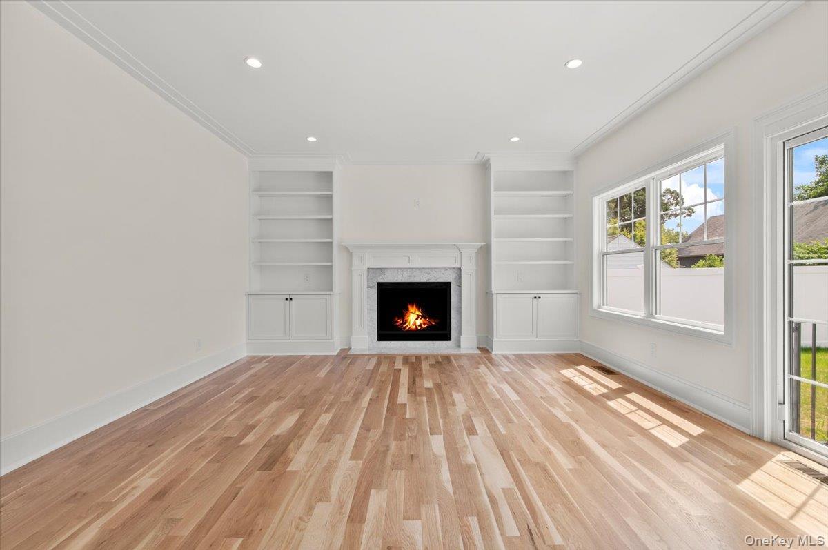 51 Willis Avenue Property Photo 21