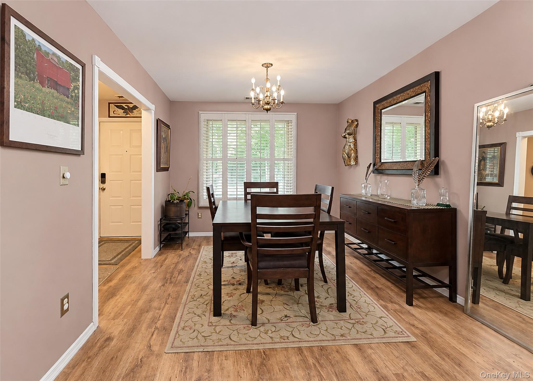 810 Woodland Court Property Photo 7