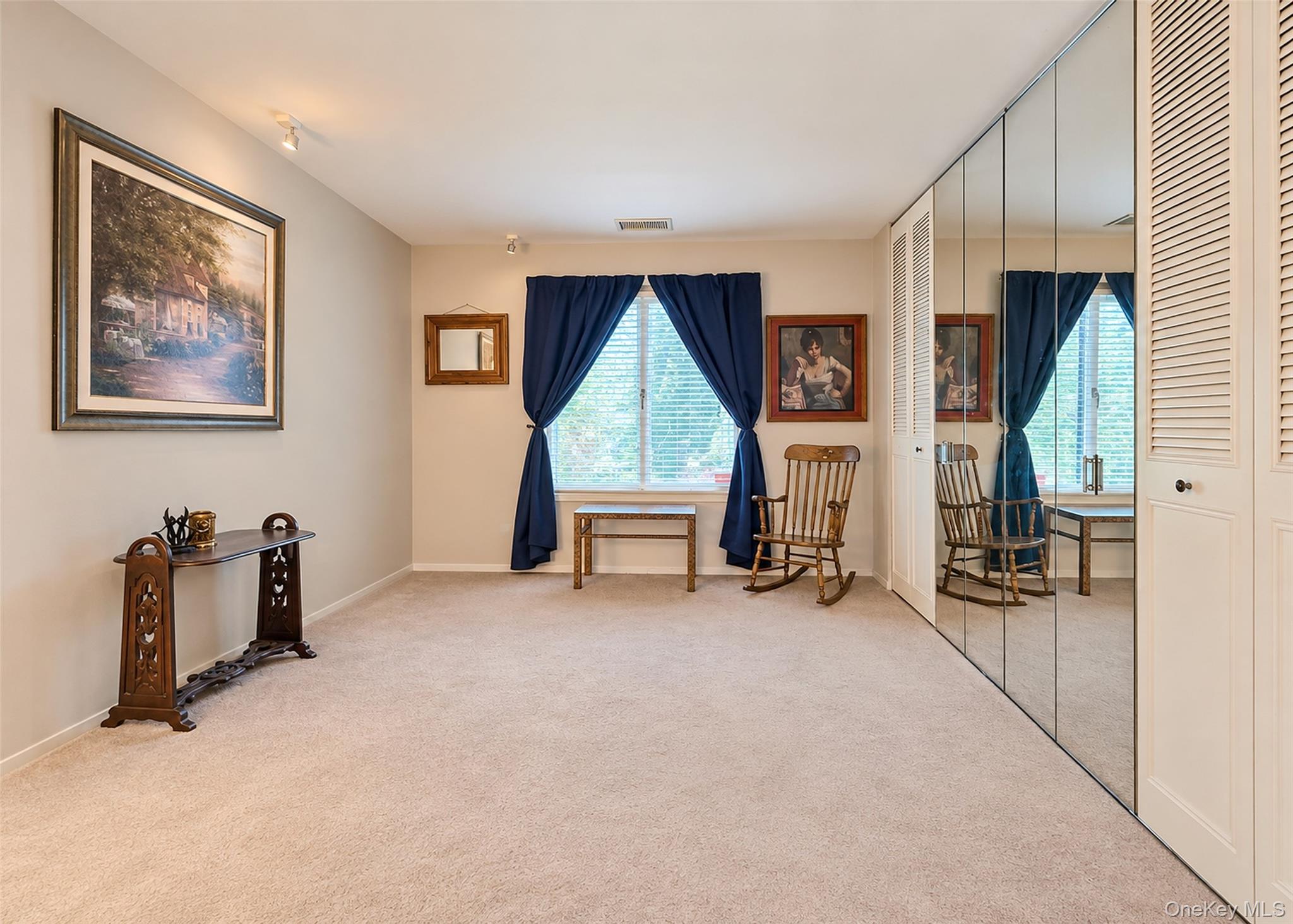 810 Woodland Court Property Photo 10