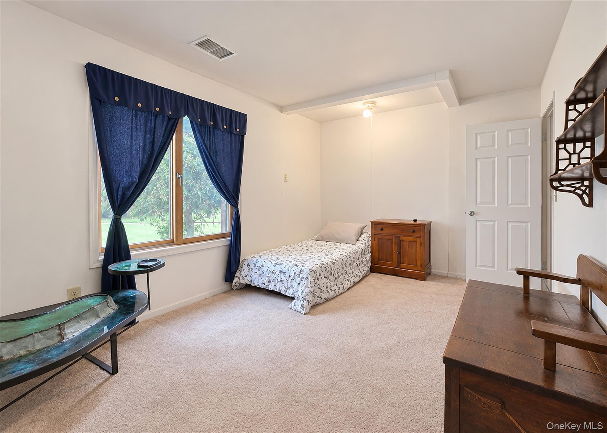 810 Woodland Court Property Photo 13