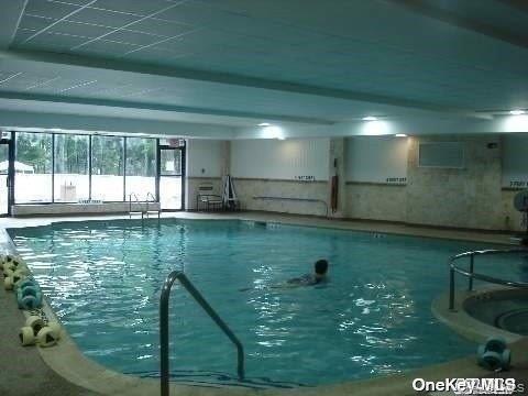 810 Woodland Court Property Photo 23