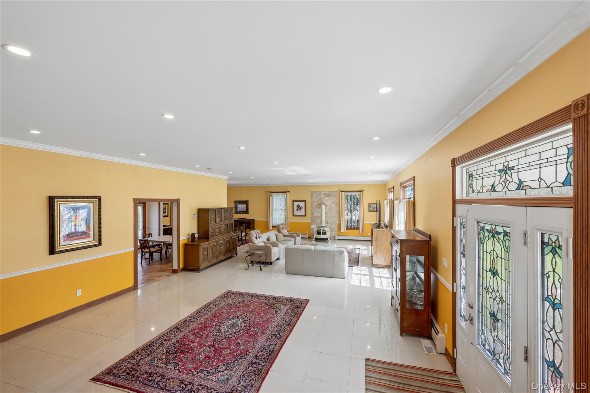 471 Southport Street Property Photo 2