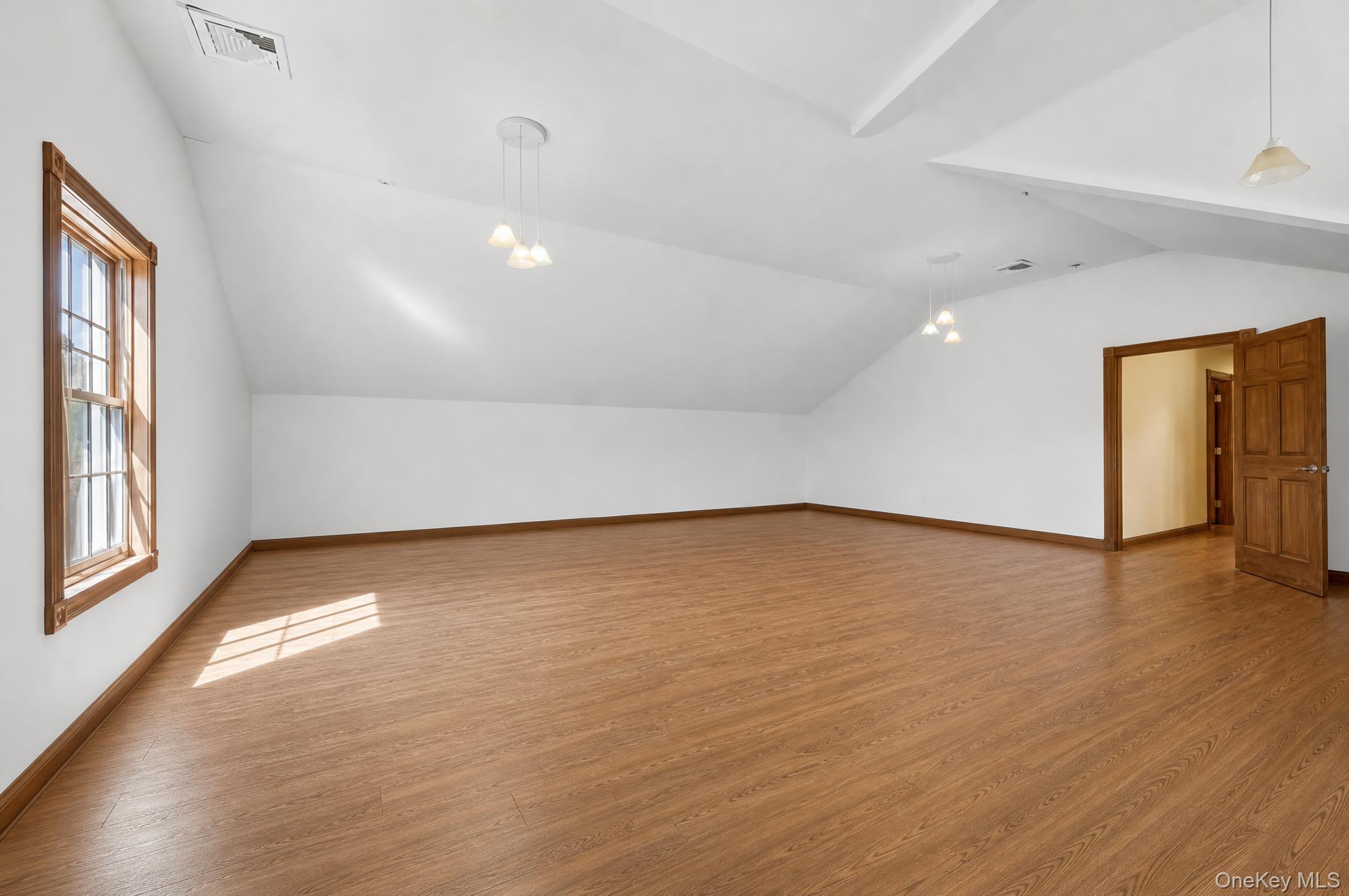 471 Southport Street Property Photo 25