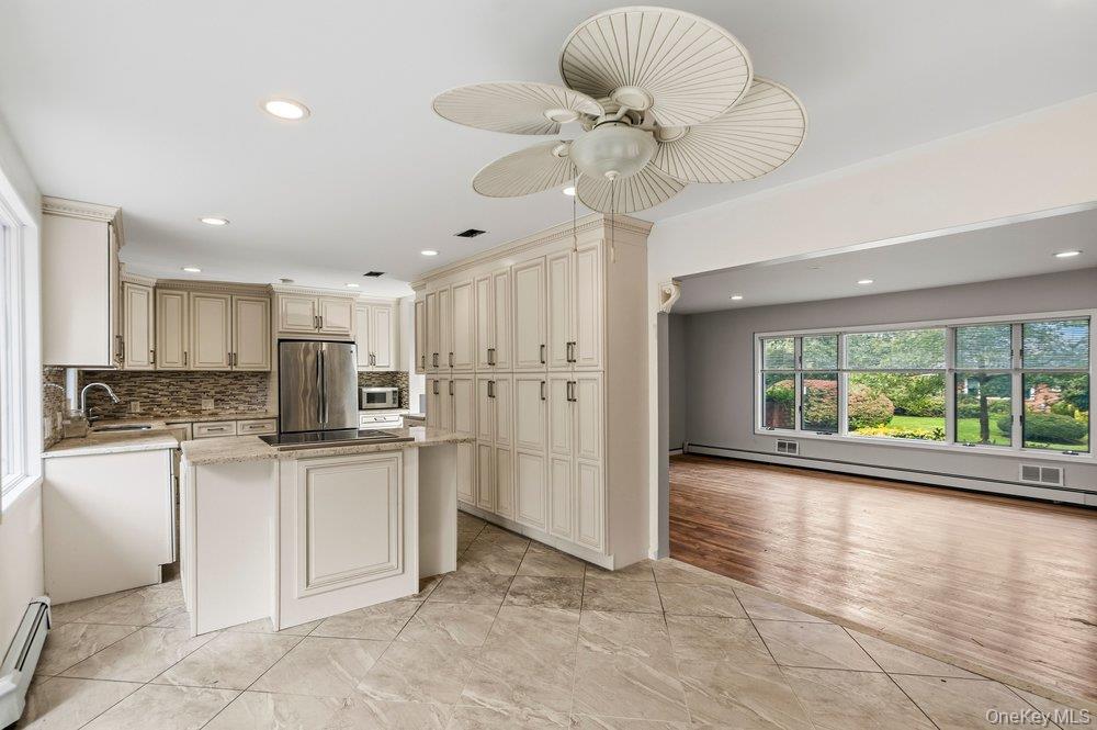 40 Pool Drive Property Photo 15