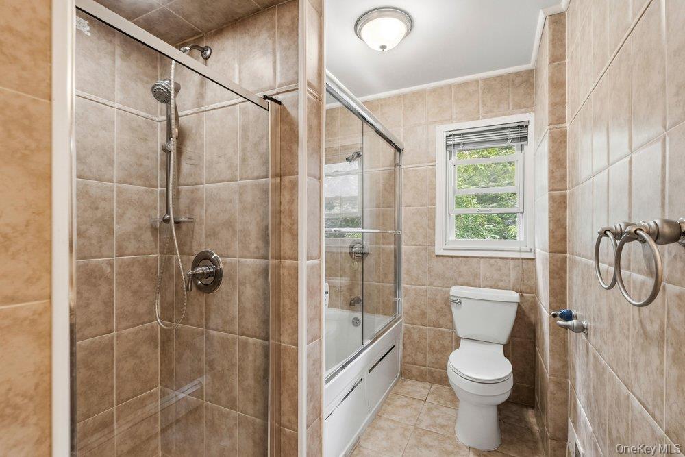 40 Pool Drive Property Photo 29