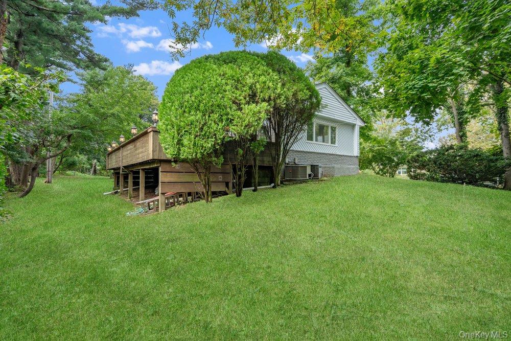 40 Pool Drive Property Photo 37