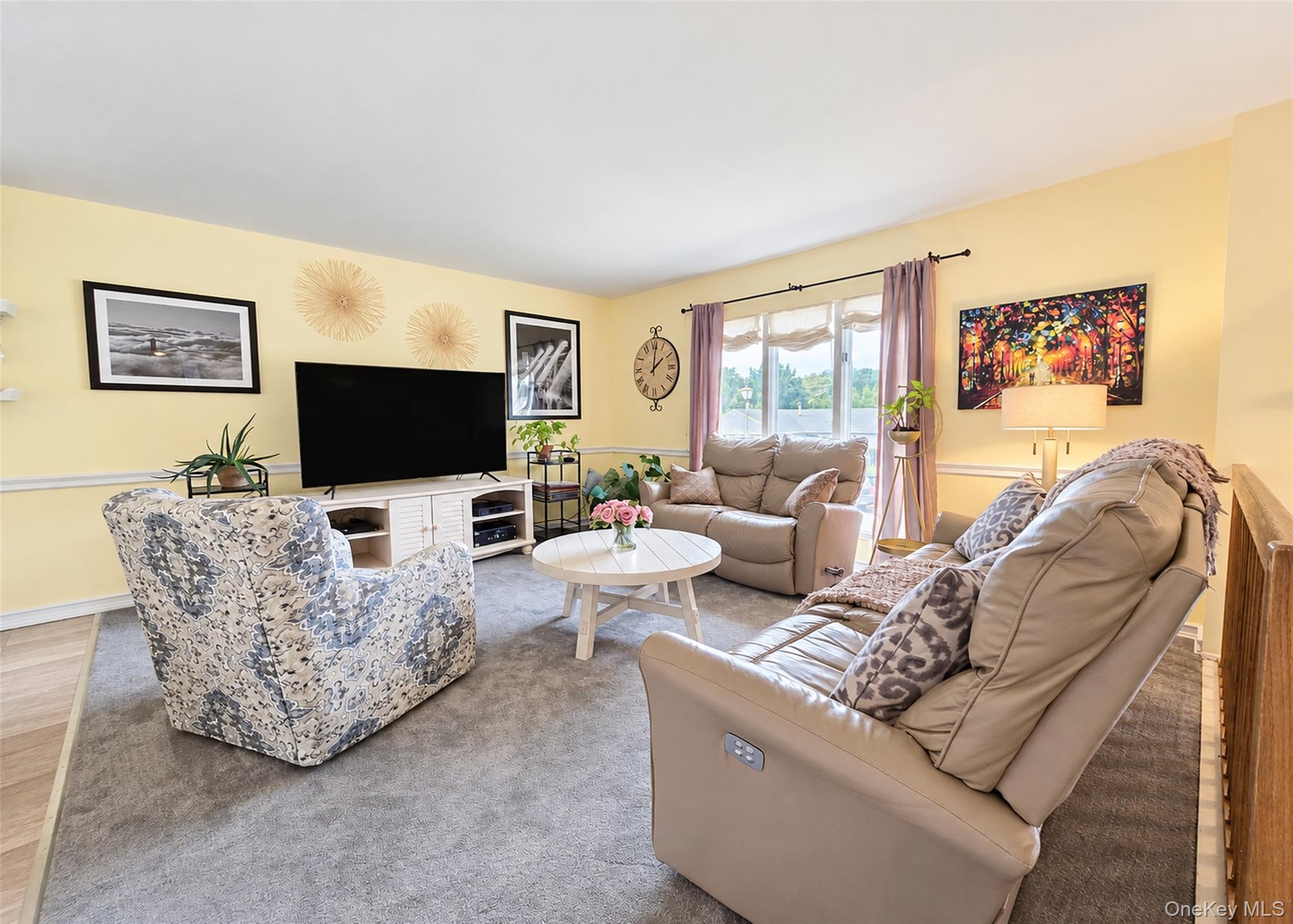 167 Glenmere Way Property Photo 3
