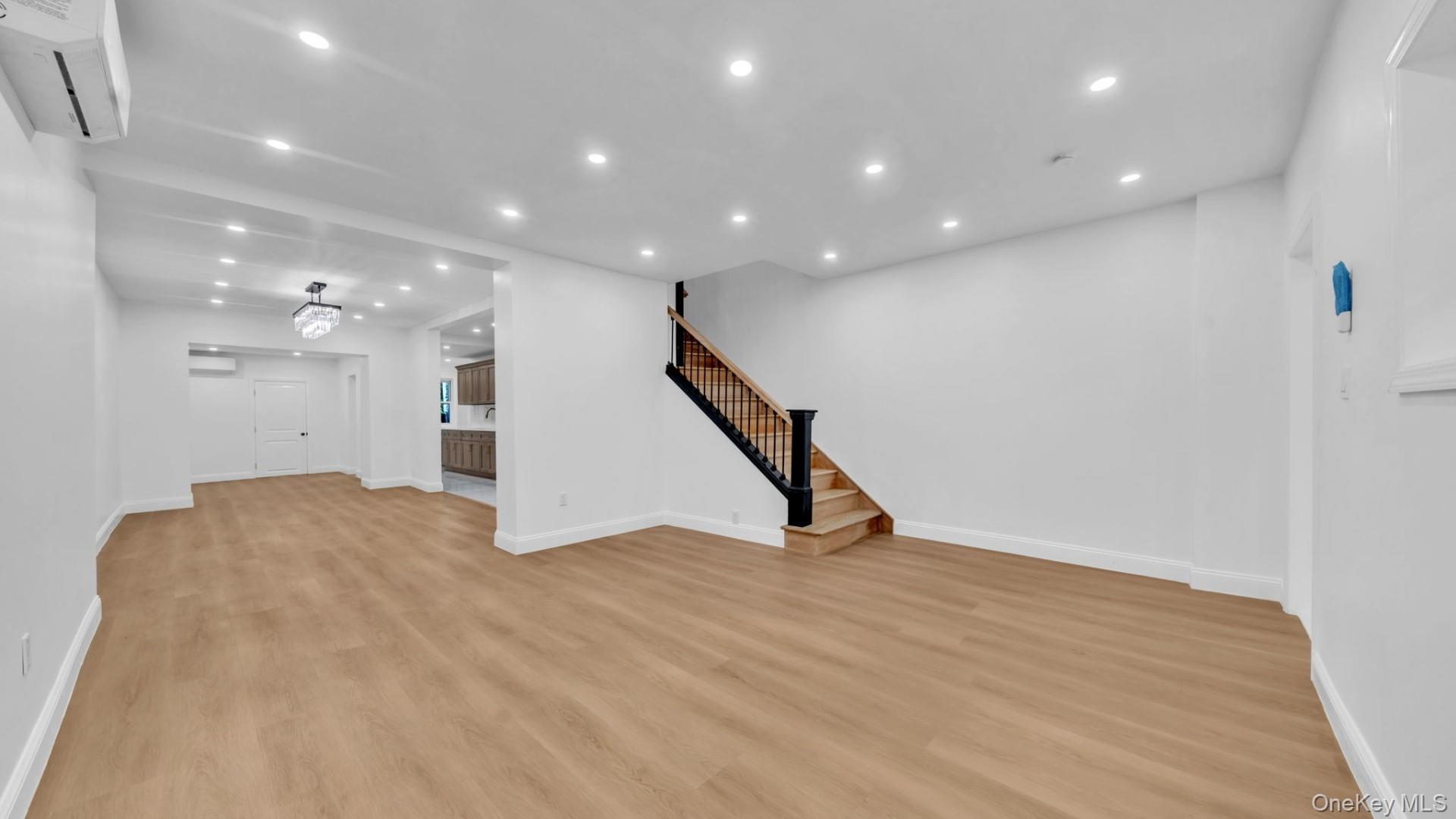 3720 Dyre Avenue Property Photo 13