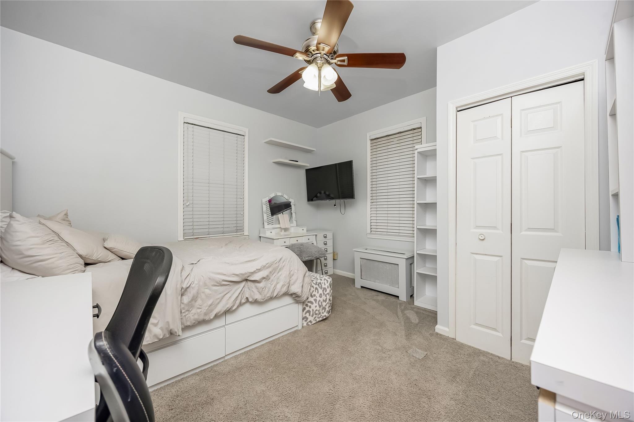 10 York Place Property Photo 15