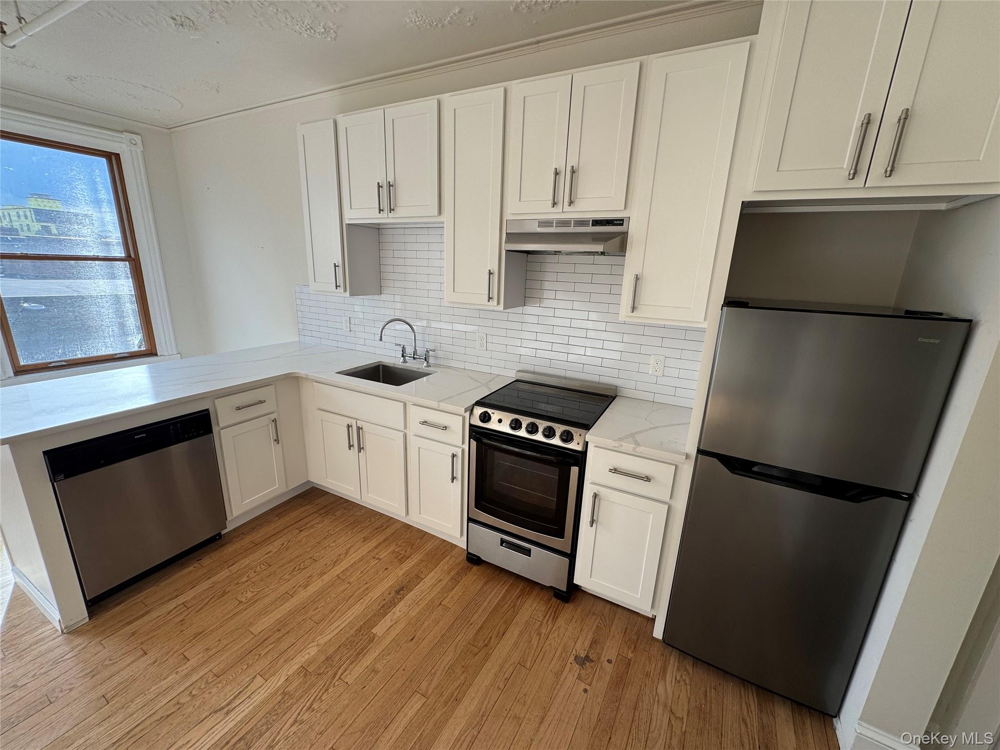 317 Main Street 301 Property Photo 1