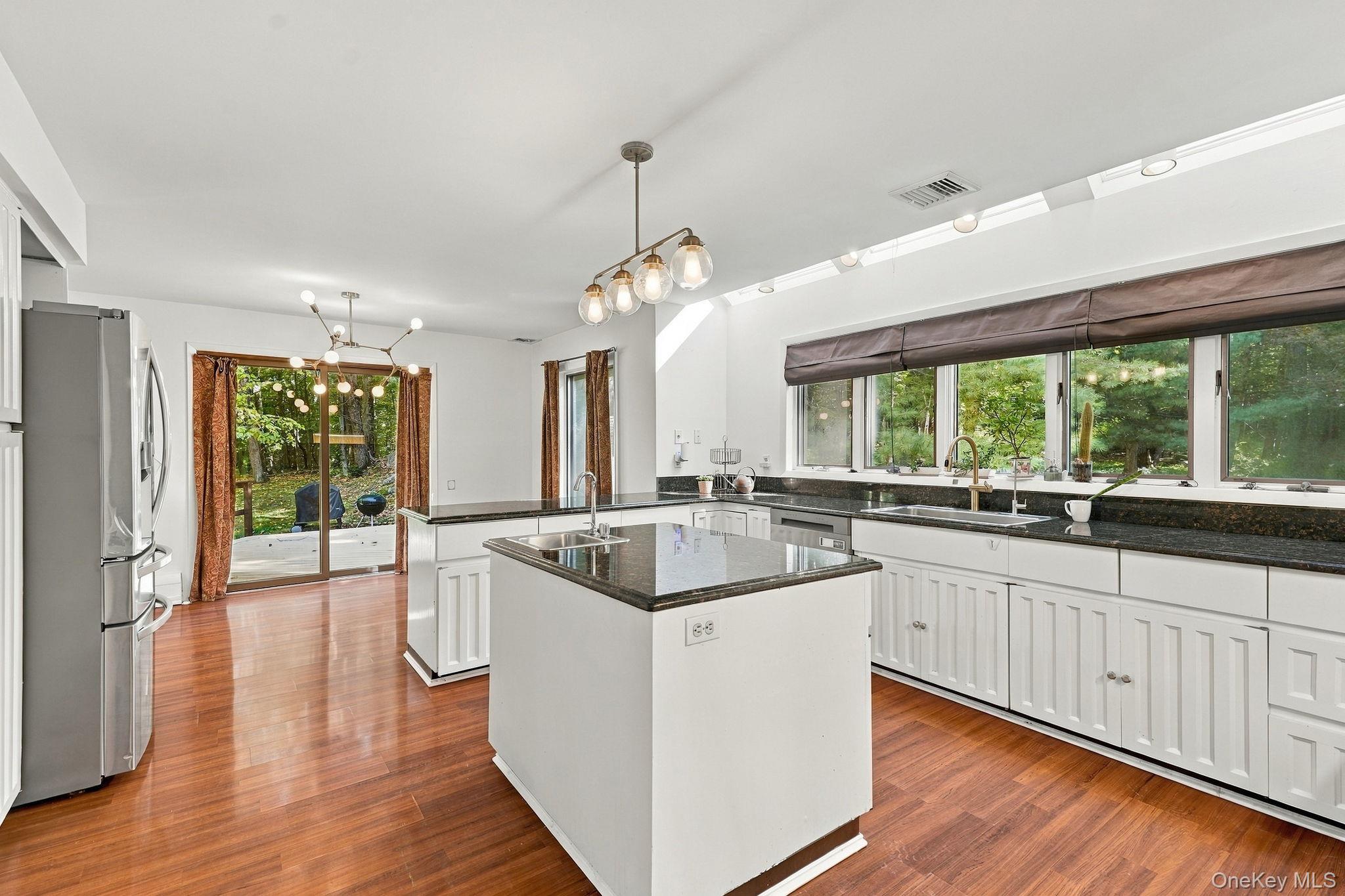 31 Dingee Road Property Photo 16