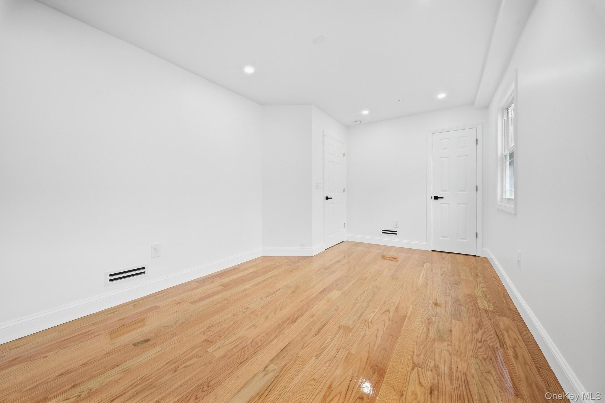 123-24 135 Street Property Photo 13